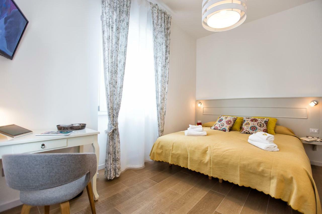 Jolie Julie Accomodation Sassari Ngoại thất bức ảnh